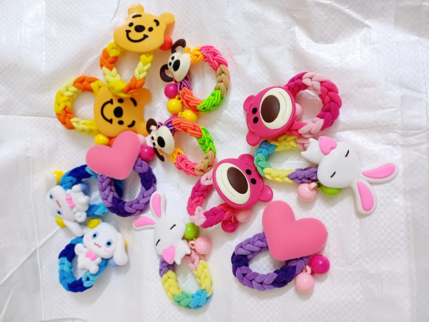 Rubber bands with cute animals in pair