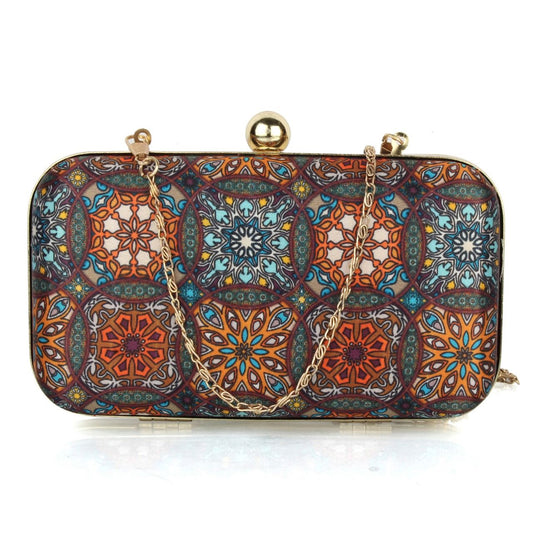 clutch bag- circle print