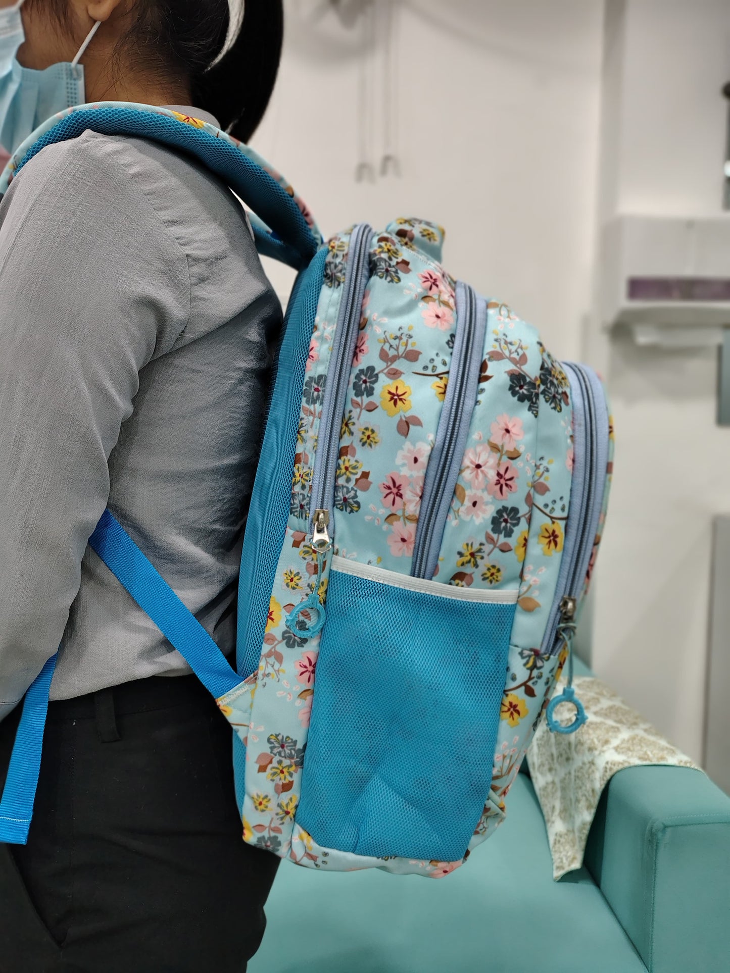 Cute And Trendy Floral Print School bag