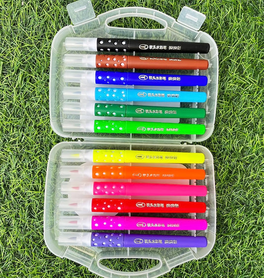 Brush colouring pen